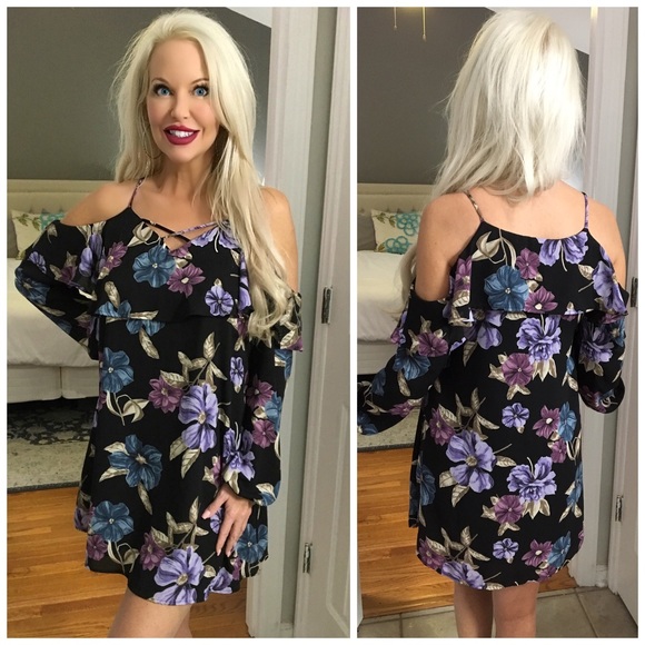 LAST 1! 💕Pretty Black/Lilac Dress w/Cold Shoulder - Picture 3 of 3